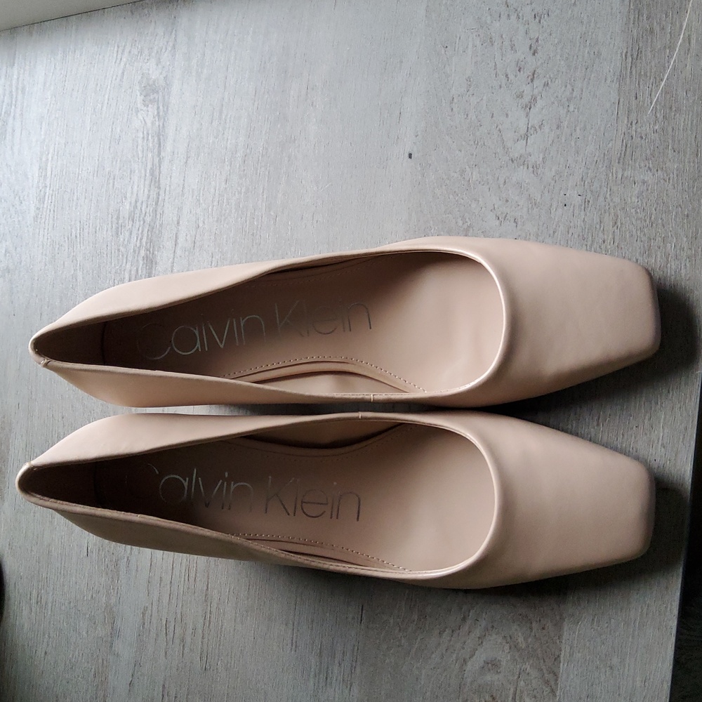Light Natrual shoes